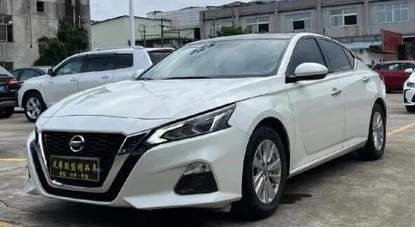 日产 天籁 轿车 5座